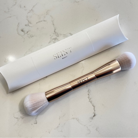 seint Makeup Seint Beauty Double Ended Makeup Brush Blush And